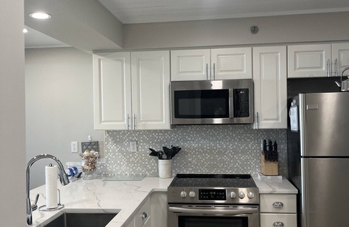 Rosemary Beach Condo | 30A HIGH POINTE GULF FRONT 600’ PRIVATE BEACH RENOVATED 2 BED 2 BATH. PICKLEBALL