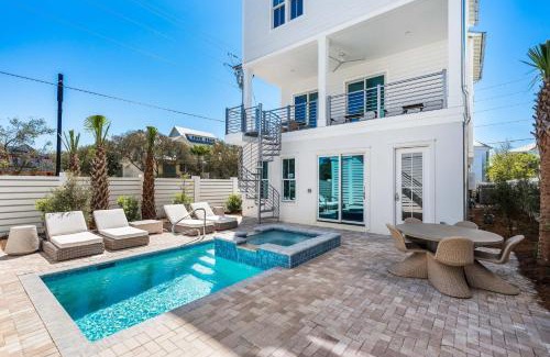 Seawalk Circle House | 30A Sunrise 6 Bedroom