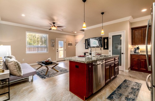 Carson City House | 30Min To Lake Tahoe 3BD Private Retreat Parking WiFi Downtown Carson City