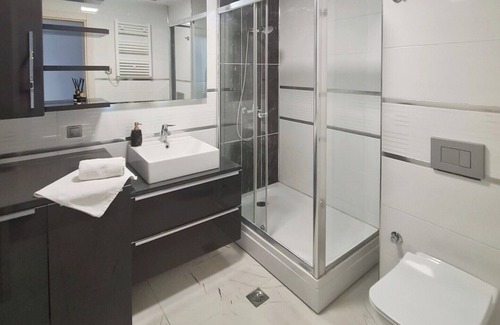 Skopje Region Apartment | 30th Floor-Skyline above a City