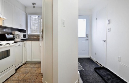 Stoneham Apartment | 31#33 Chemin du Hameau