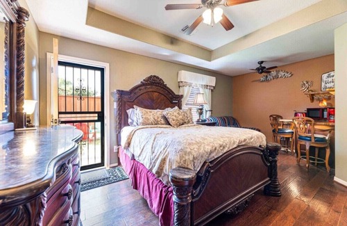 Atascocita House | 314) Perfect for companies!