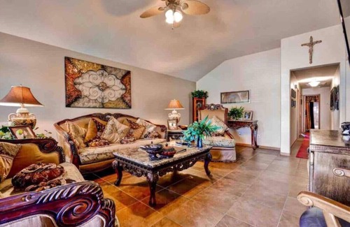 Atascocita House | 314) Perfect for companies!