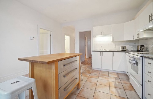 Villeray Apartment | #315 Charming & Spacious Apt Villeray Petite-Italie