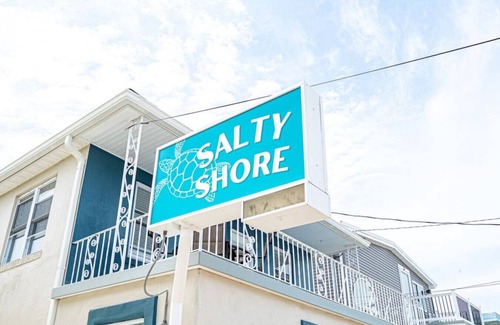 Wildwood Apartment | 318 E Youngs Ave Unit 2 Seaside Retreat: Salty Shore Getaway