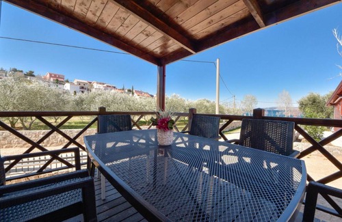 Krusevo Other | 32 m² Accommodation ∙ 3 bedrooms ∙ 6 guests