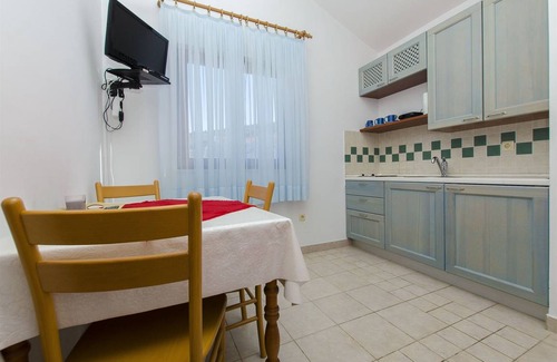 Primosten Burnji Apartment | 32 m² Apartment ∙ 1 bedroom ∙ 3 guests