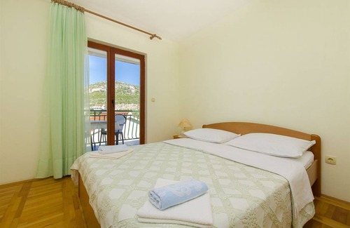 Primosten Burnji Apartment | 32 m² Apartment ∙ 1 bedroom ∙ 3 guests