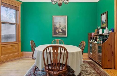 Powderhorn House | 3200 Midwest Place