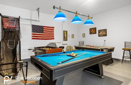 Windwood Bay Villa | 325 Home with Private Pool-HOT TUB-WiFi-15 Min to Disney