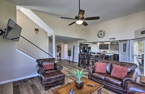 Bullhead City House | 325 m² House ∙ 4 bedrooms ∙ 13 guests