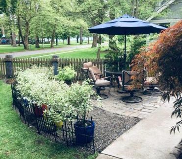Fort Grounds House | 325 Park Drive