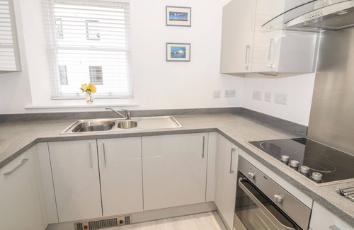 Deganwy Cottage | 33 DEGANWY CASTLE, romantic, luxury holiday cottage in Deganwy
