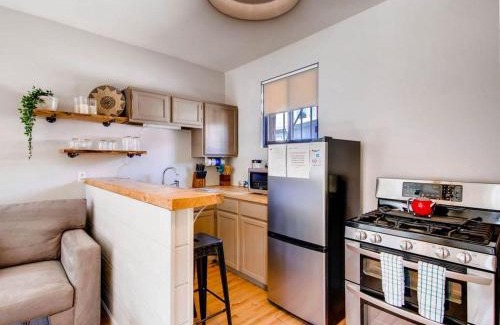 West Highland Apartment | 3329 W 31st