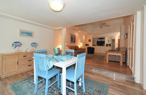 Avalon House | 337CA 337 Catalina