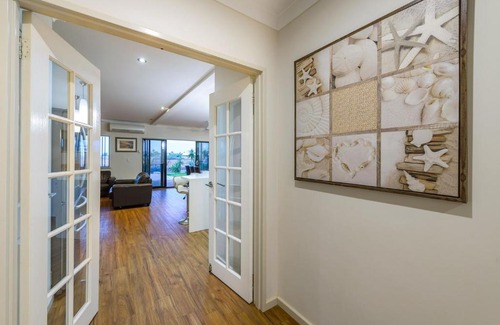 Exmouth House | 34 Gnulli Court