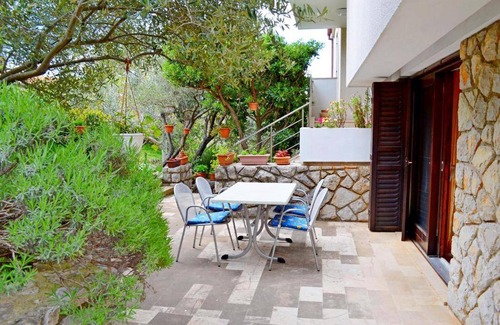 Cres Apartment | 34 m² Apartment ∙ 1 bedroom ∙ 4 guests