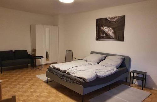 Tempelhof-Schoeneberg Apartment | 34 m² Apartment ∙ 1 bedroom ∙ 2 guests