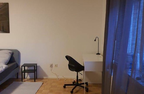 Tempelhof-Schoeneberg Apartment | 34 m² Apartment ∙ 1 bedroom ∙ 2 guests