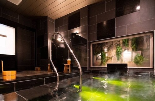 Takagi-mura House | 34 people smoking Connecting room s / Iida Nagano