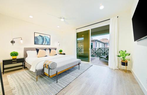 Carlsbad Village House | 343 Oak Avenue