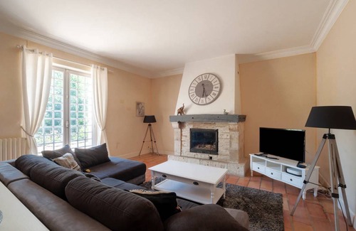 Vianne House | 345 m² House ∙ 5 bedrooms ∙ 15 guests