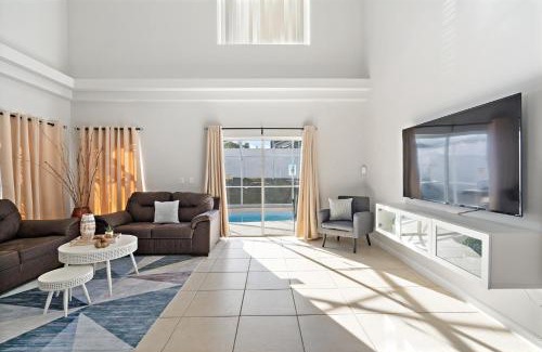 Lake Davenport Estates House | 346 Riggs