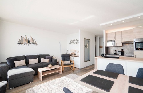 Sierksdorf Apartment | 347/Wonderful sea view in 1st row on the Baltic Sea beach