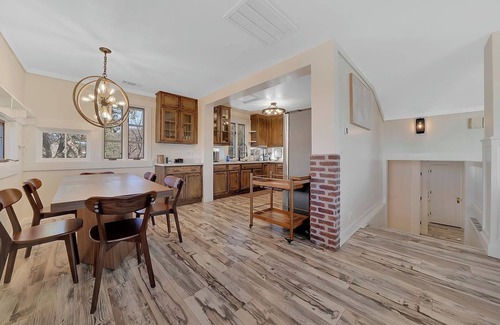 Sutter Creek House | 35 acres with a Charming 2-bedroom house in Sutter Creek with WiFi and AC