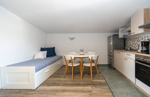 Razanac Apartment | 35 m² Apartment ∙ 1 bedroom ∙ 2 guests