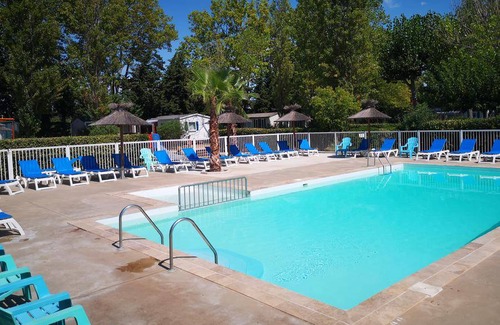 Lansargues Ski Chalet | 35 m² Chalet ∙ 2 bedrooms ∙ 4 guests