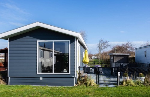 Abbestede Ski Chalet | 35 m² Chalet ∙ 2 bedrooms ∙ 5 guests