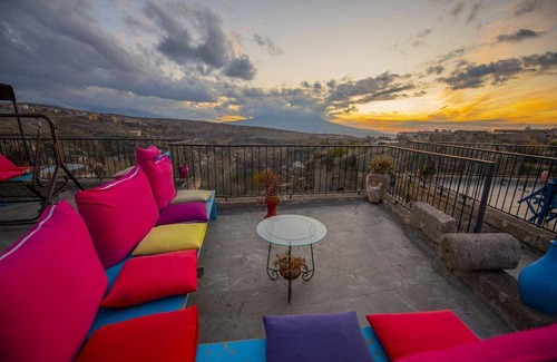 Guzelyurt Hotel | 35 m² Hotel ∙ 5 guests