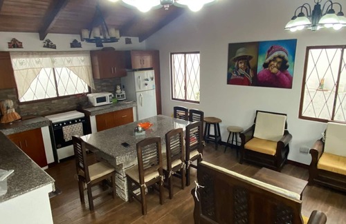 Pintag House | 35 minutes from Quito airport country house in Pintag