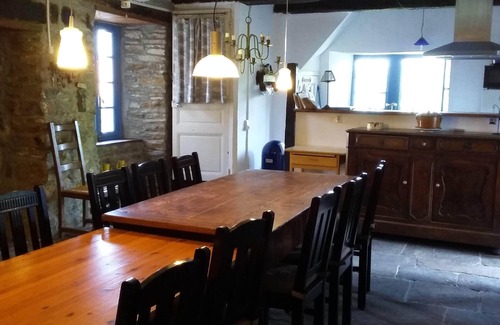 Saint-Vincent-d'Olargues House | 350 year old stylishly renovated house with view of the Orb valley, WLAN