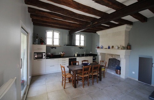 Saumur House | 3500 SQF/HISTORIC HOUSE WITH WARMED POOL IN THE OLD SAUMUR/GREAT VIEWS