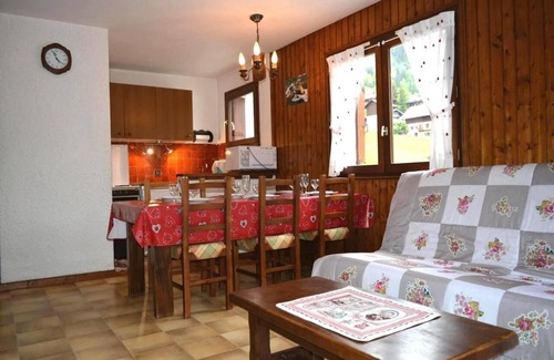 Le Grand-Bornand Apartment | 350m from resort center, 1st floor, balcony, parking, tv, 43m², Le Grand Bornand