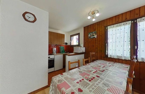 Le Grand-Bornand Apartment | 350m from resort center, 1st floor, balcony, parking, tv, 43m², Le Grand Bornand