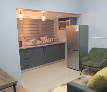 Margate House | 36 frere road shelly beach , margate