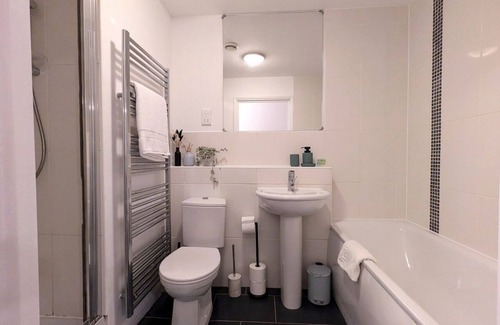 Hemel Hempstead Apartment | 36 Handley's Elite Apartment:2Bed Flat:CityCenter