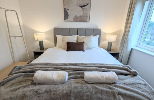 Hemel Hempstead Apartment | 36 Handley's Elite Apartment:2Bed Flat:CityCenter