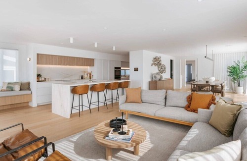Mount Maunganui Villa | 36 Marine - Unparalleled beachfront luxury