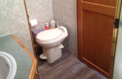 Wood Islands House | 36’ Motorhome, beautifully equipped for your comfort and
