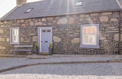 Banff Cottage | 36 SANDEND VILLAGE, family friendly, with open fire in Sandend