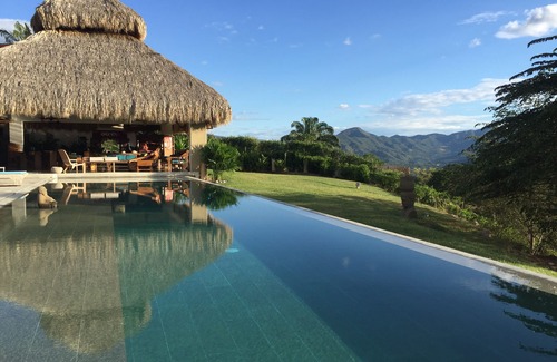 Anapoima Villa | 360 grados de vista en esta increíble casa estilo Balines