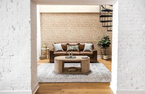 Downtown Charleston Hotel | 360 King