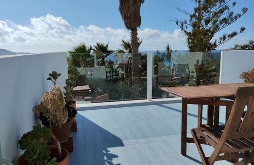 Urbanizacion Famara Apartment | 360 view to ocean and cliffs