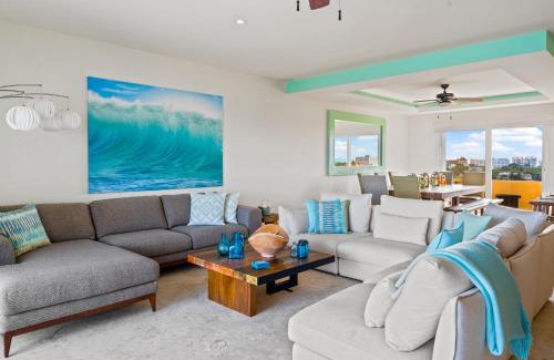 Isla Mujeres Apartment | 360 Views, Waterfront Penthouse, Rooftop Pool