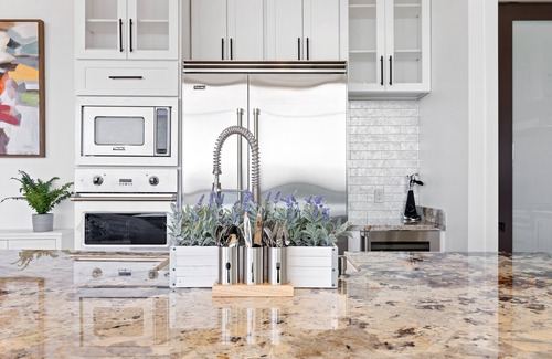 North Tustin House | 360° HILLTOP VIEW/Ultra Modern/15min DISNEY