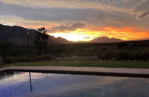 Montagu Cottage | 360on62 Mountain View Farm Cottages